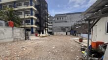 Parkiran gedung proses paving